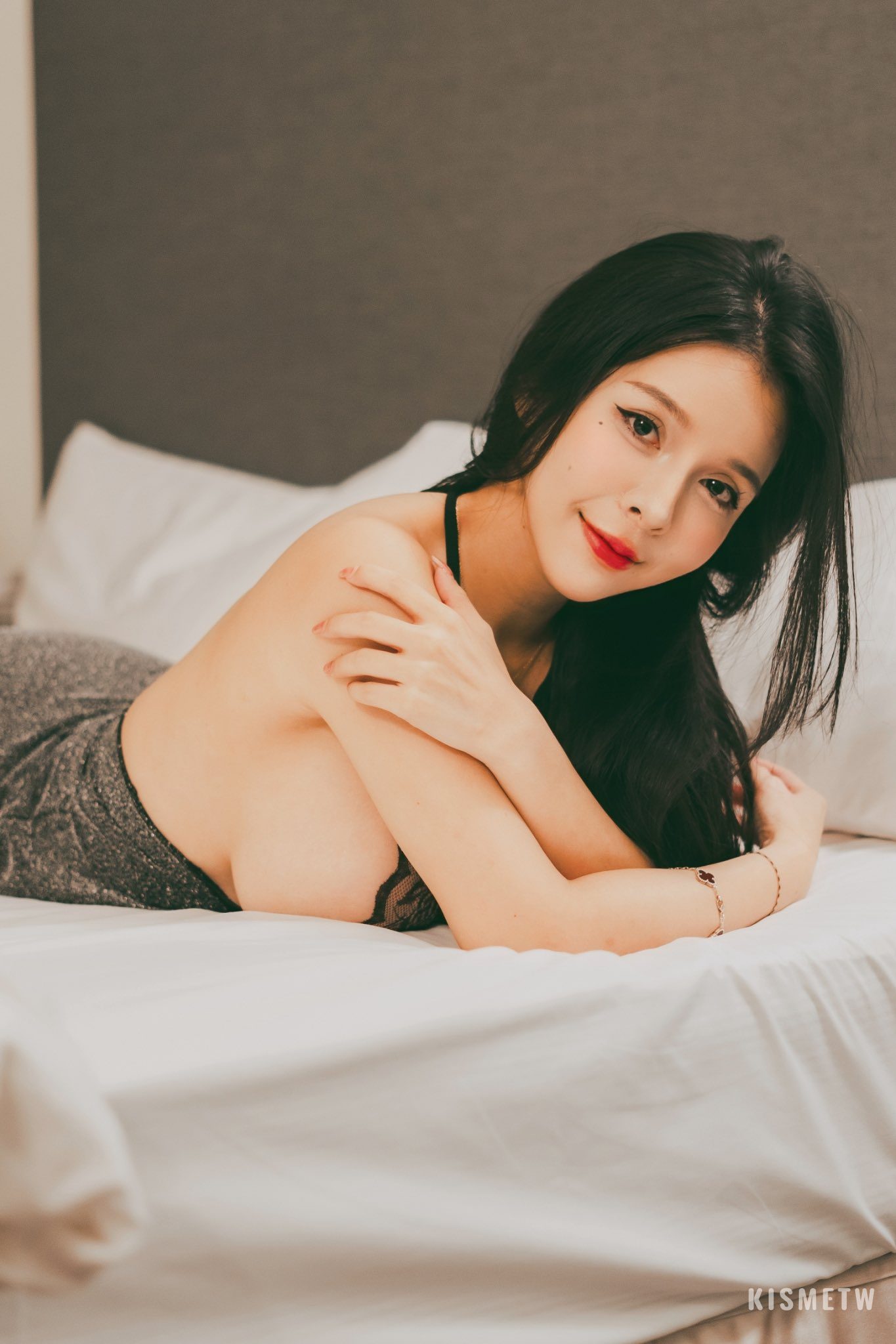 6讓人無法抗拒！18位「神級巨乳」女星太犯規　一出場就是全場焦點